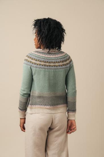 Cardigan Alpine Classic Sage von Eribé of Scotland